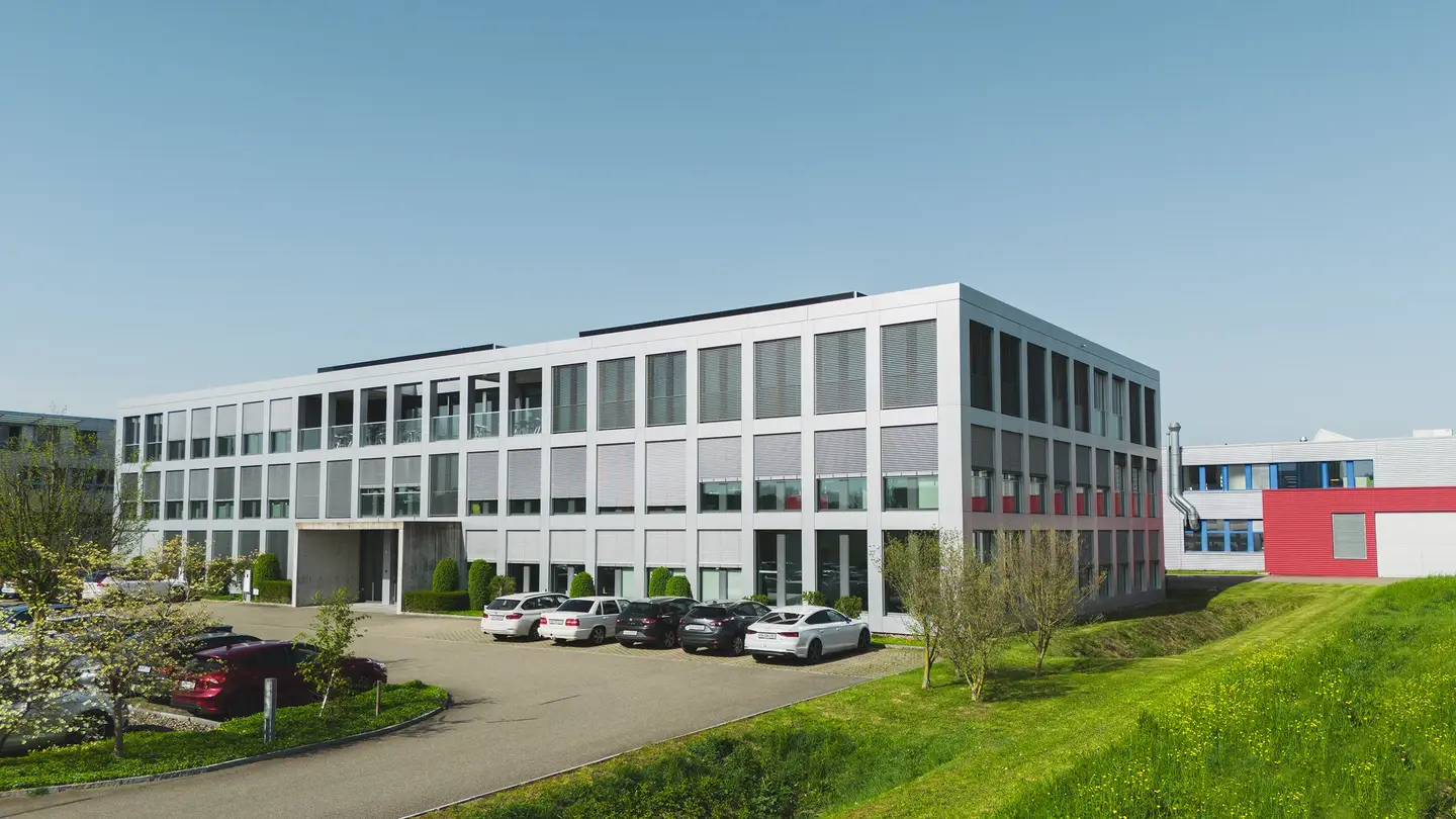 BIBUS Bürogebäude Sommer 23